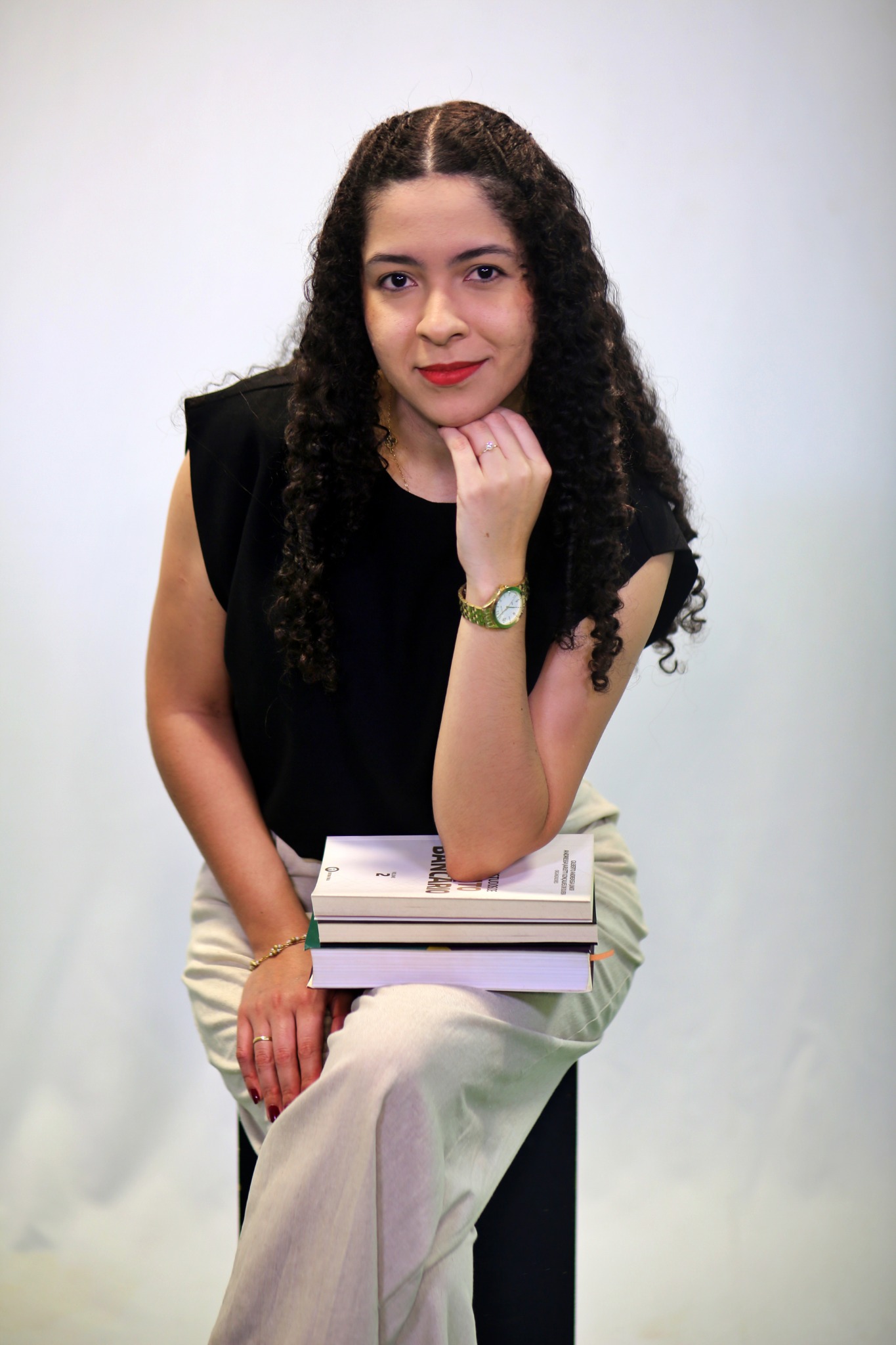 Dra. Letícia S. Lopes